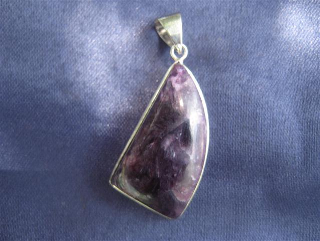 Charoite revealing of one's path of service, purging of one's negativity, protection and healing 3009